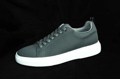 Nuevos zapatos casuales versátiles, finos y cómodos