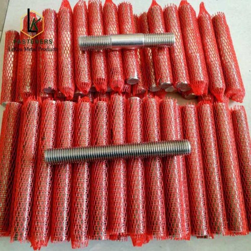 ASTM A193 B8M шпілька з нержавеючай сталі з поўнай разьбой для ўстойлівасці да карозіі пры высокіх тэмпературах