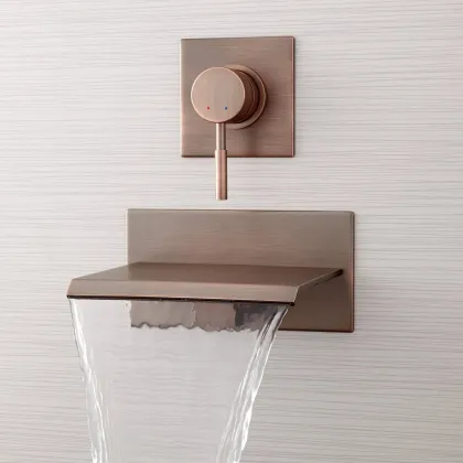 Wall Mounted Luxury Bathtub Faucet Waterfall Mixer
