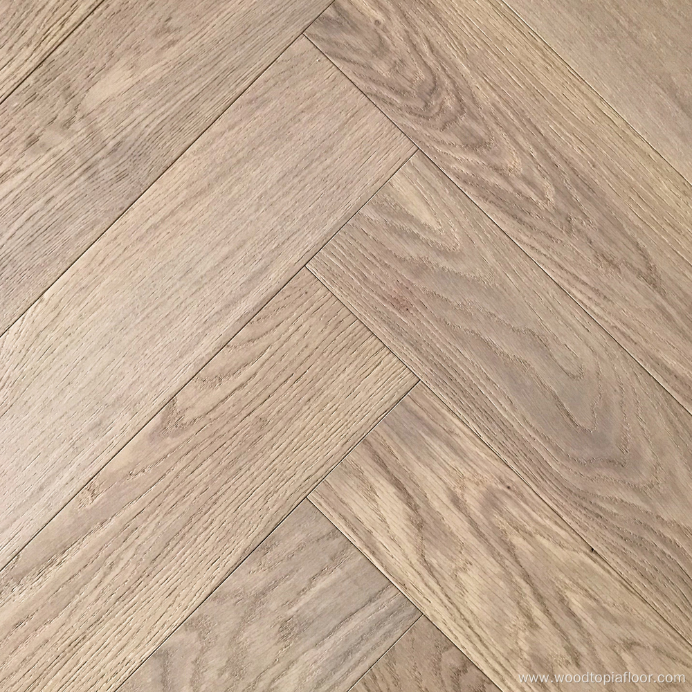 Sale Herringbone Brushed Oak Engineered Wood 15mm Thickness