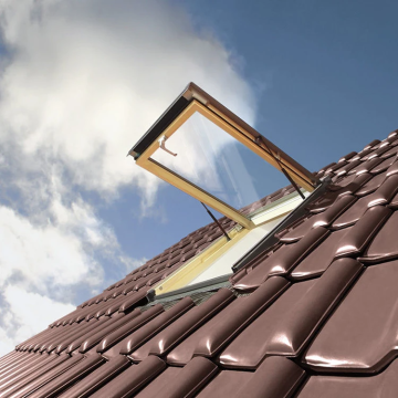 Advanced Weather-Proof Smart Motorized Skylight Roof Windows: Enhancing Home Interior Comfort and Style