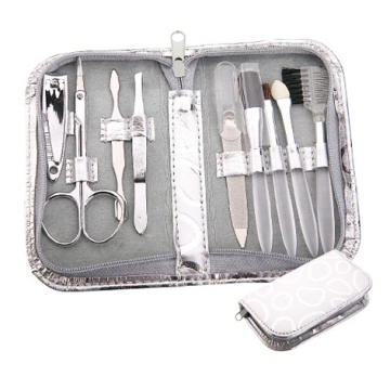 mini personal care manicure kit