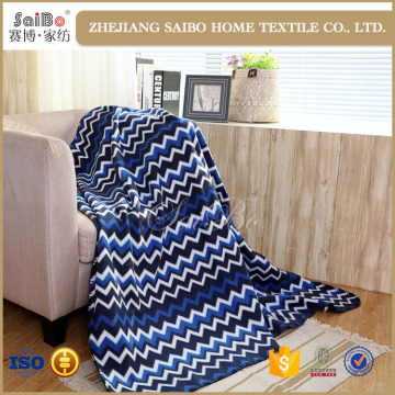 Spun polyester polar fleece throw blanket