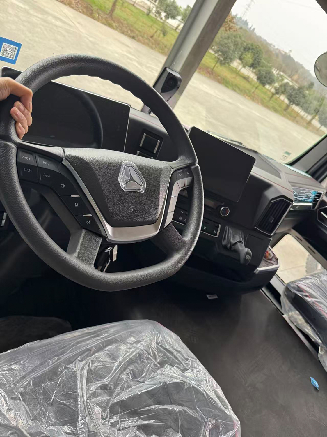 cost of a new dump truck