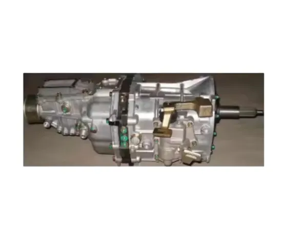 Transmission Gearbox 33030-26A00 for Toyota Hiace Quantum 2KD/2TR