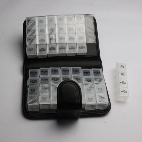 28 Compartments with PU Cover Plastic Pill Organizer (PT6031-2)