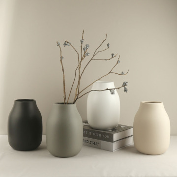 Aangepaste ontwerp Antieke keramische bloemenvazen: bruin, grijs en wit modern woondecor