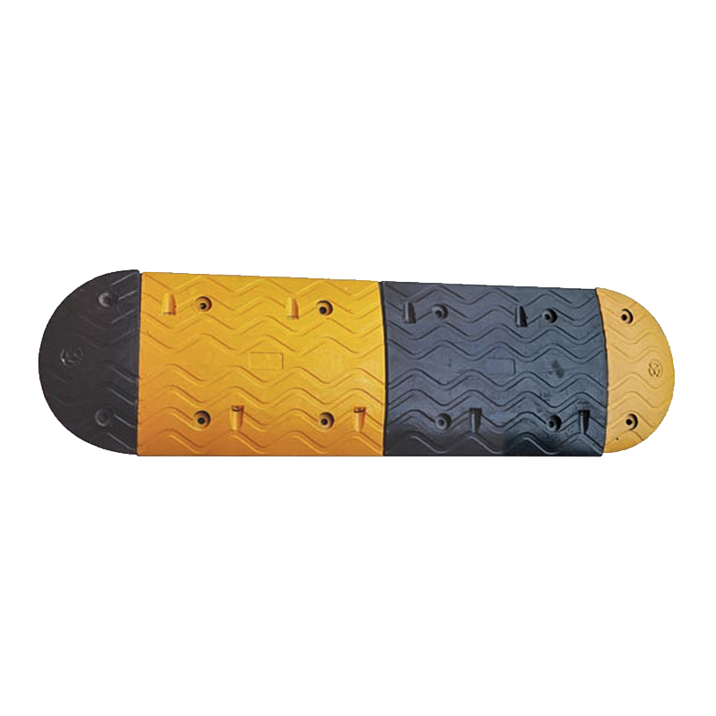 Durable road traffic rubber speed ramp