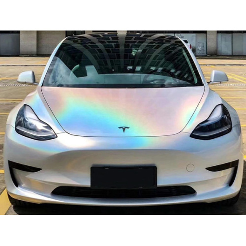 filme de envolvimento carro branco laser arco-íris
