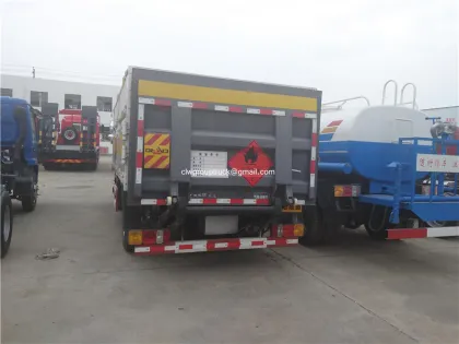 YUEJIN 5 meter cylinder carrier truck for sale