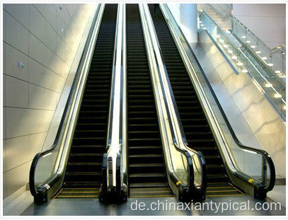 Öffentliche Rolltreppe zum U-Bahnhof