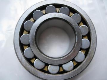 22215E  Spherical roller bearing  SKF