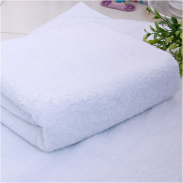 Serviette de bain en microfibre personnalisée avec une spécification de serviette de bain