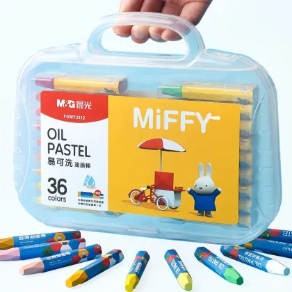 M&G 36-Color Cute Pastel Crayon Set