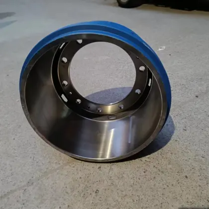 Good Quality Low Price Auto Accessories: Rear Brakes Drum for Bus