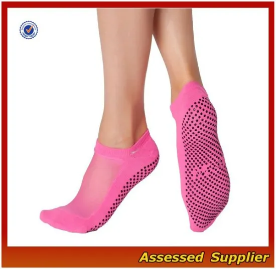 New Design Women Pink Coolmax Yoga Socks/Custom Non slip Grip Socks/Pilate Socks---AMY156240