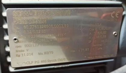 SEW motor reducer KF97DV112M4/TF/2WE