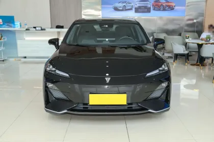 2024 Factory Custom Deep Blue SL03 530 Plus Pure Electric Used Cars 2020 Export