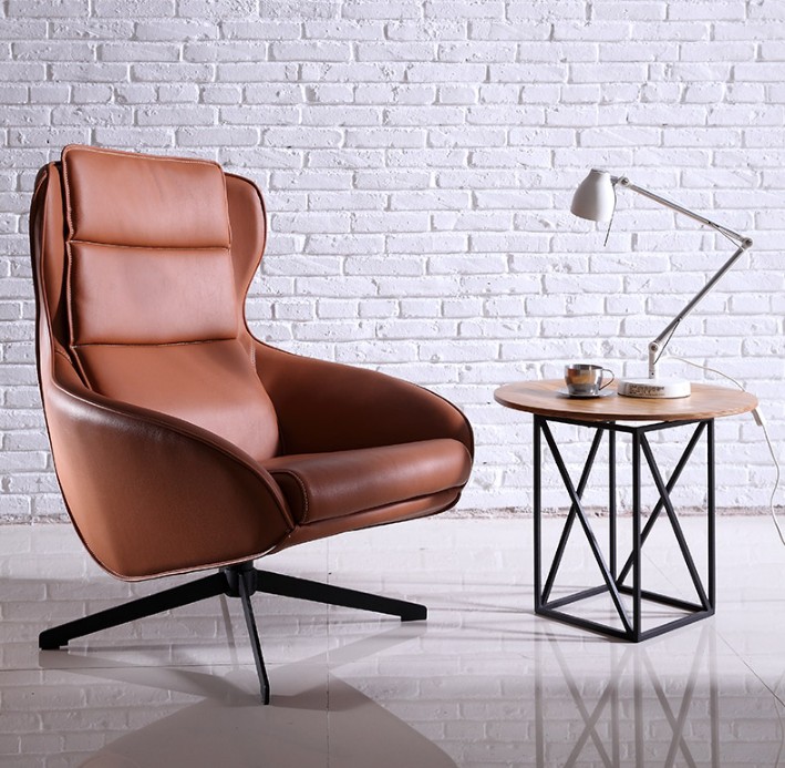 La chaise en cuir de salon accent moderne