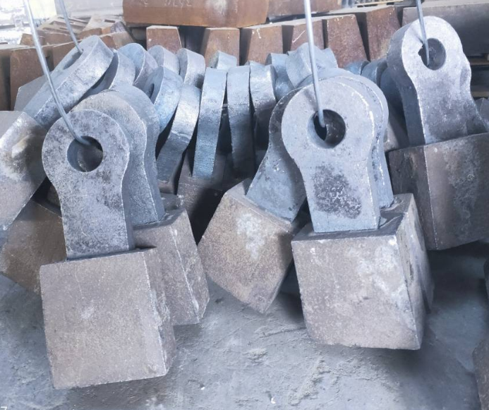 Alloy Manganese Steel Hammer Crusher Spare Parts