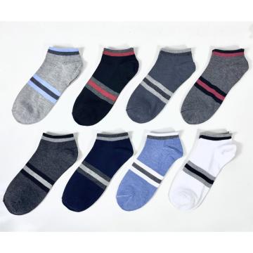 Custom-made men's boat socks