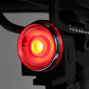 7 colori Smart Power Induzione in bicicletta USB Coda di coda per sicurezza da esterno
