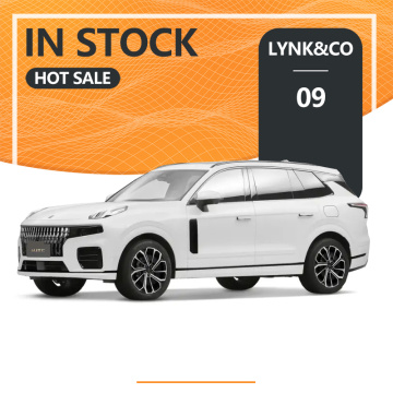 SUV Lynk &amp; Co 09 medio e grande