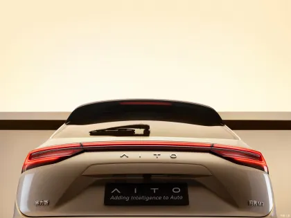 2023 Huawei AITO M7: China's High-End Electric SUV Trendsetter