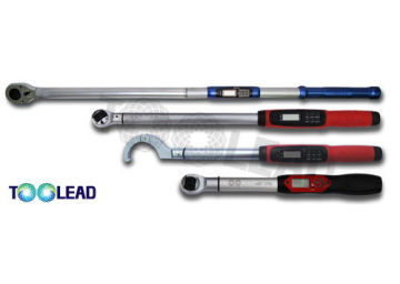 200 - 2000 Nm Precision 3% Digital Torque Wrenches For Automobile, Railway, Bridge