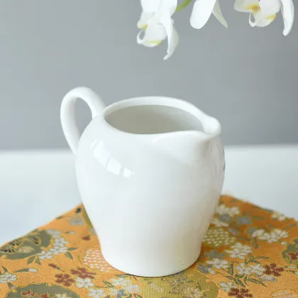 Luxury China Dinner Set with Bird-and-Flower Design: Creamer and Sugar Bowl Service