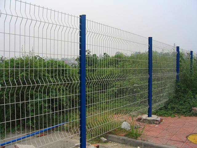 Factory Supply Powder Coated Wire Mesh Fence