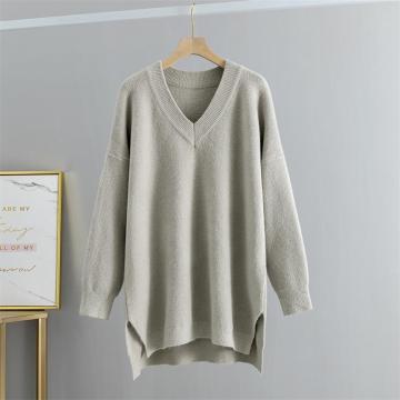 Solid color V-neck Knitted Sweater