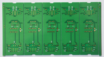Almohadillas de sensores cableado presionando teclado