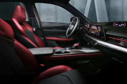 Changan Oushang Z6 Gasoline SUV: Trade, Export, Deposit Options (1.5L/2.0L, 5 Seater)