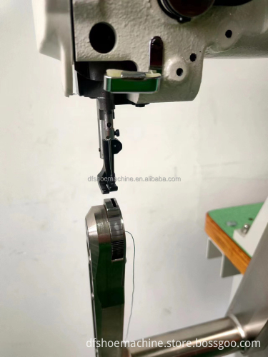 180 Degree Handbag Industrial Rotary Post Bed Walking Foot Lock Stitch Sewing Machine Price