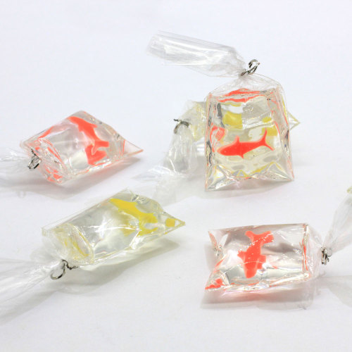 Résine poisson dans l&#39;eau sacs transparents conception Kawaii pour enfants maison de poupée jouets bijoux pendentifs faisant des accessoires