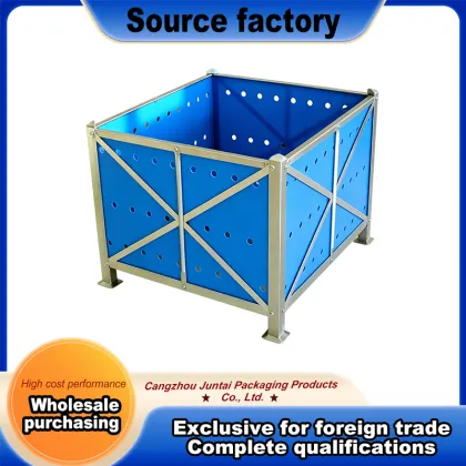 Corrugated plastic pallet layer pad