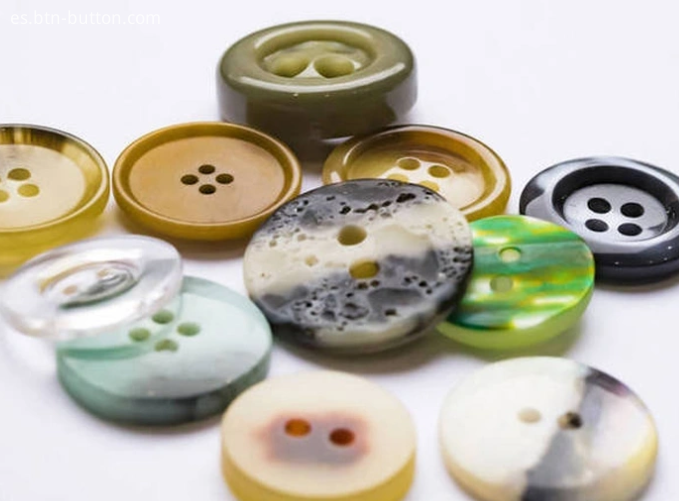 Characteristics of chemical buttons