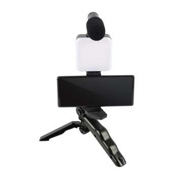 Compléter AY 49 Vlogging Kit: Smartphone Video Making Essentials, y compris Grip Rig, microphone, lumière LED et télécommande sans fil pour YouTube