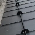 Aluminium avec Woodland Grey ou Surfmist White