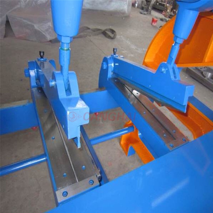 QJ2500 Four link slotter and corner cutter