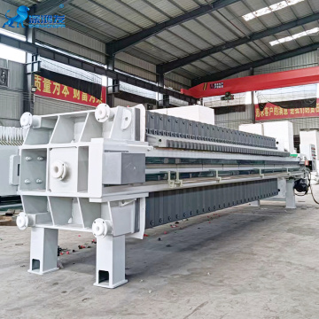 Automatic cake discharging membrane filter press