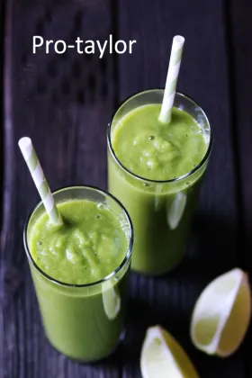 Refrigerator beverage machine juice dispenser