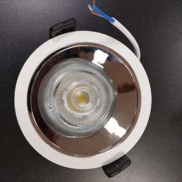 La luce 6700k bianca più venduta 6700k è rimasta in calo