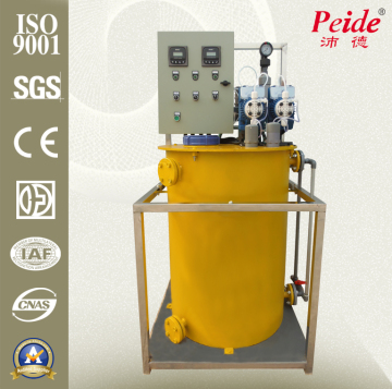 Automatic chemical dosing pump with tank