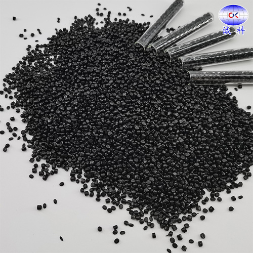 Высококачественная черная маточная смесь 808 для производства пластмасс