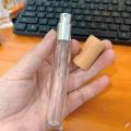 Garrafa de perfume de vidro quadrado de 10 ml com tampa
