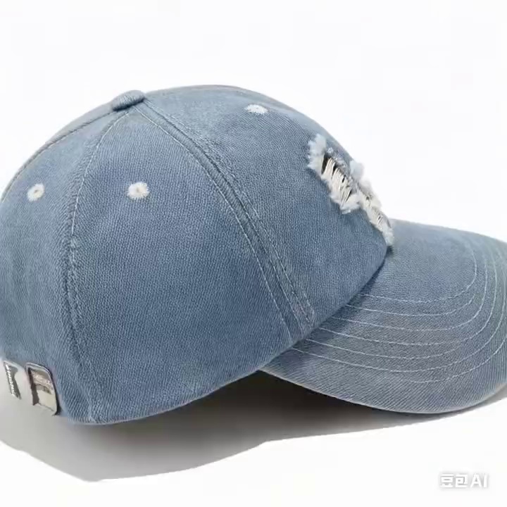 Women`s Denim Cap