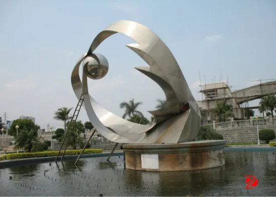 Steel sculptures for garden decorations