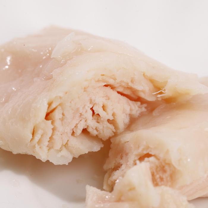 Nahrhafte und köstliche Hühnerbrust für Haustiere